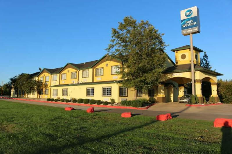 Best Western Parsons Inn Exterior photo
