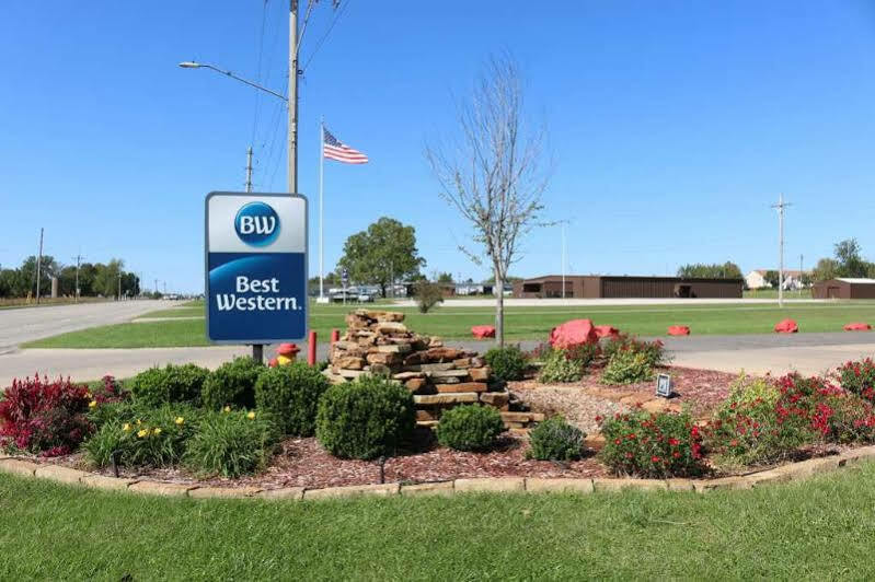 Best Western Parsons Inn Exterior photo